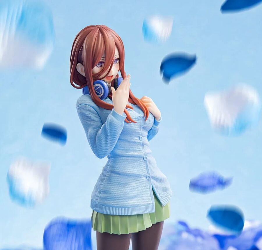 Miku Nakano figure Quintessential Quintuplets Luminasta by SEGA - Image 3